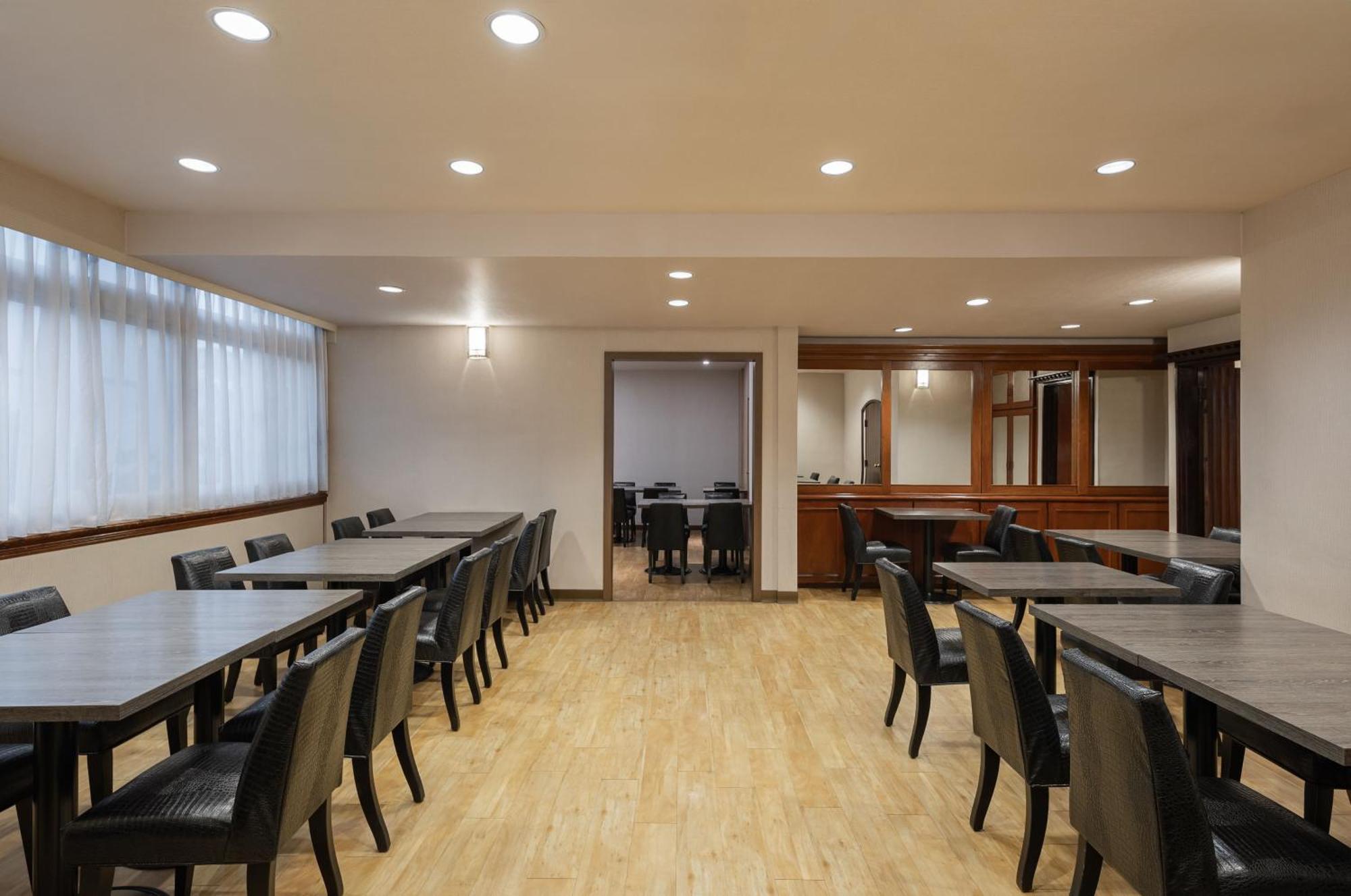 Kindness Hotel Wu-Jia Kaohsiung Extérieur photo