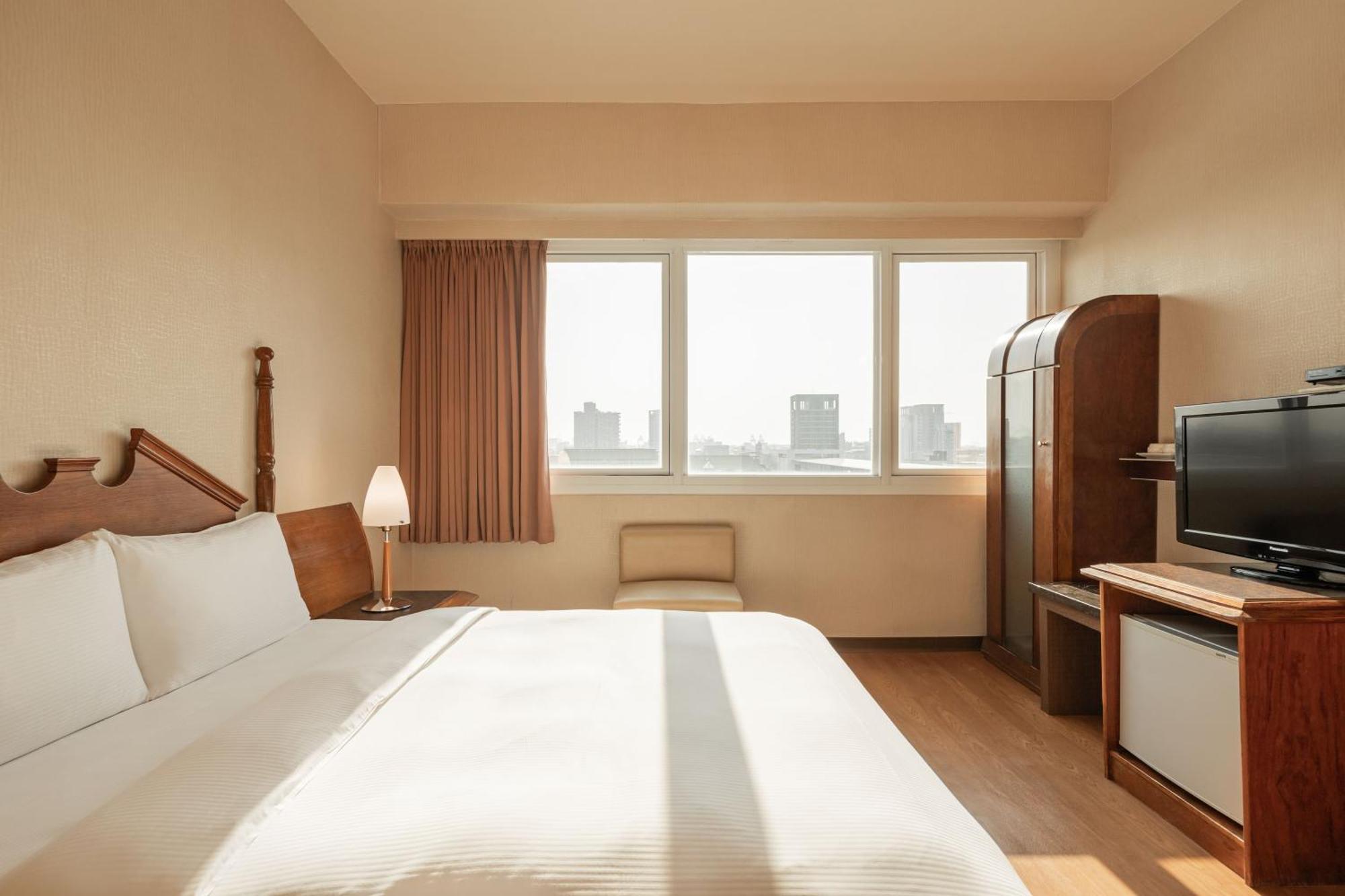 Kindness Hotel Wu-Jia Kaohsiung Chambre photo