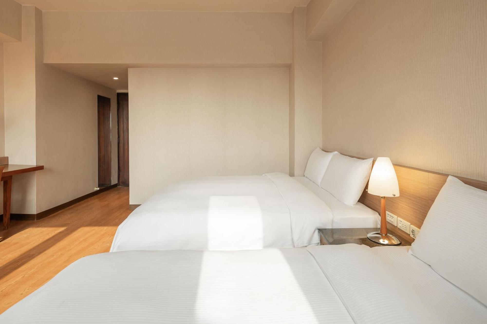 Kindness Hotel Wu-Jia Kaohsiung Chambre photo