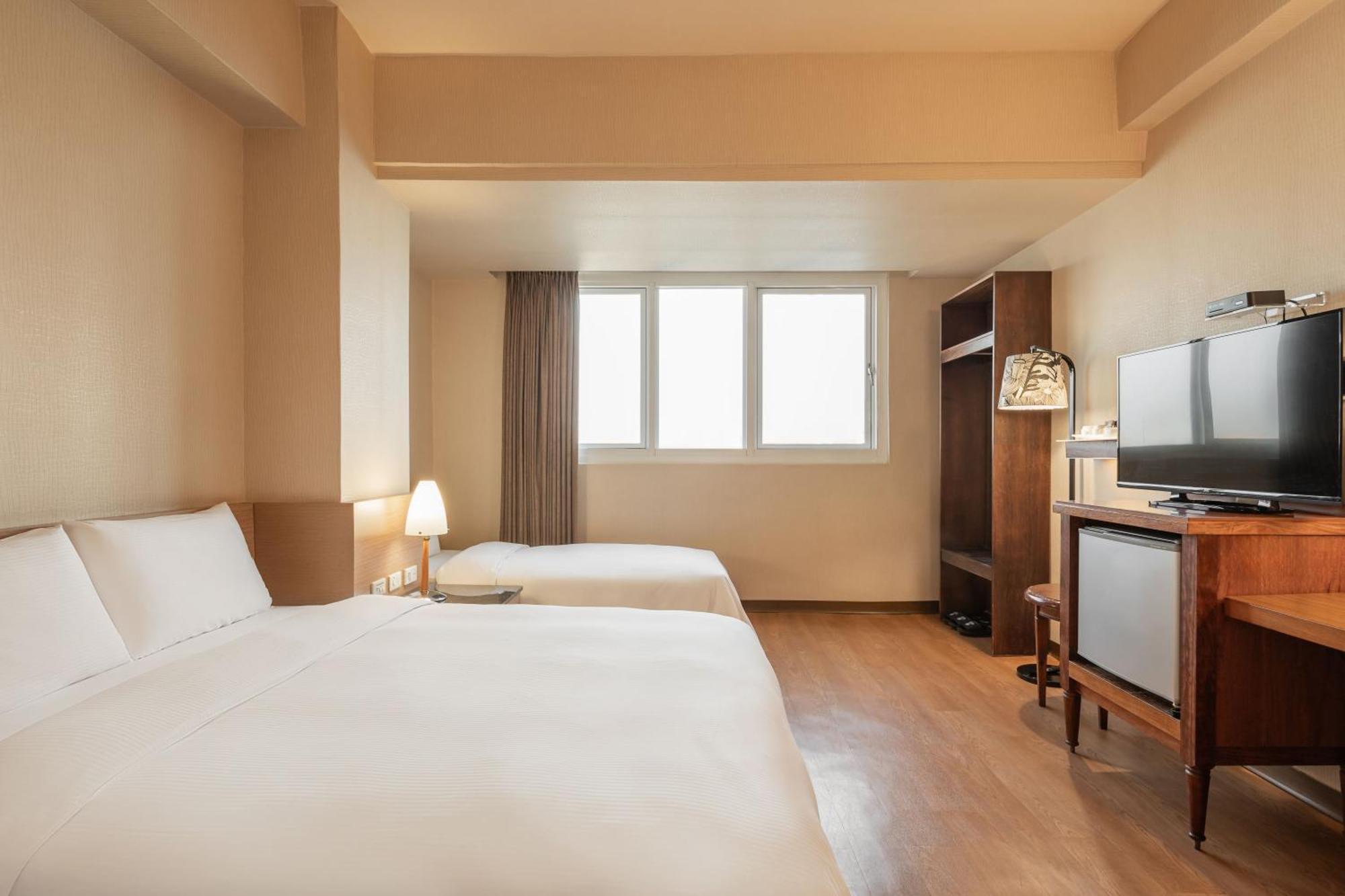 Kindness Hotel Wu-Jia Kaohsiung Chambre photo